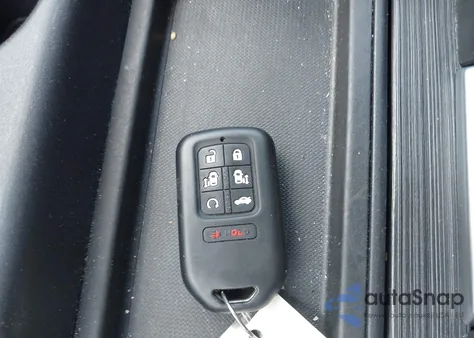 2018 Honda Odyssey Ex-L from USA, damaged, VIN 5FNRL6H79JB109918